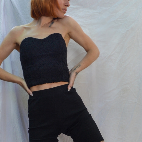 Corset noir - Picture 3 of 5